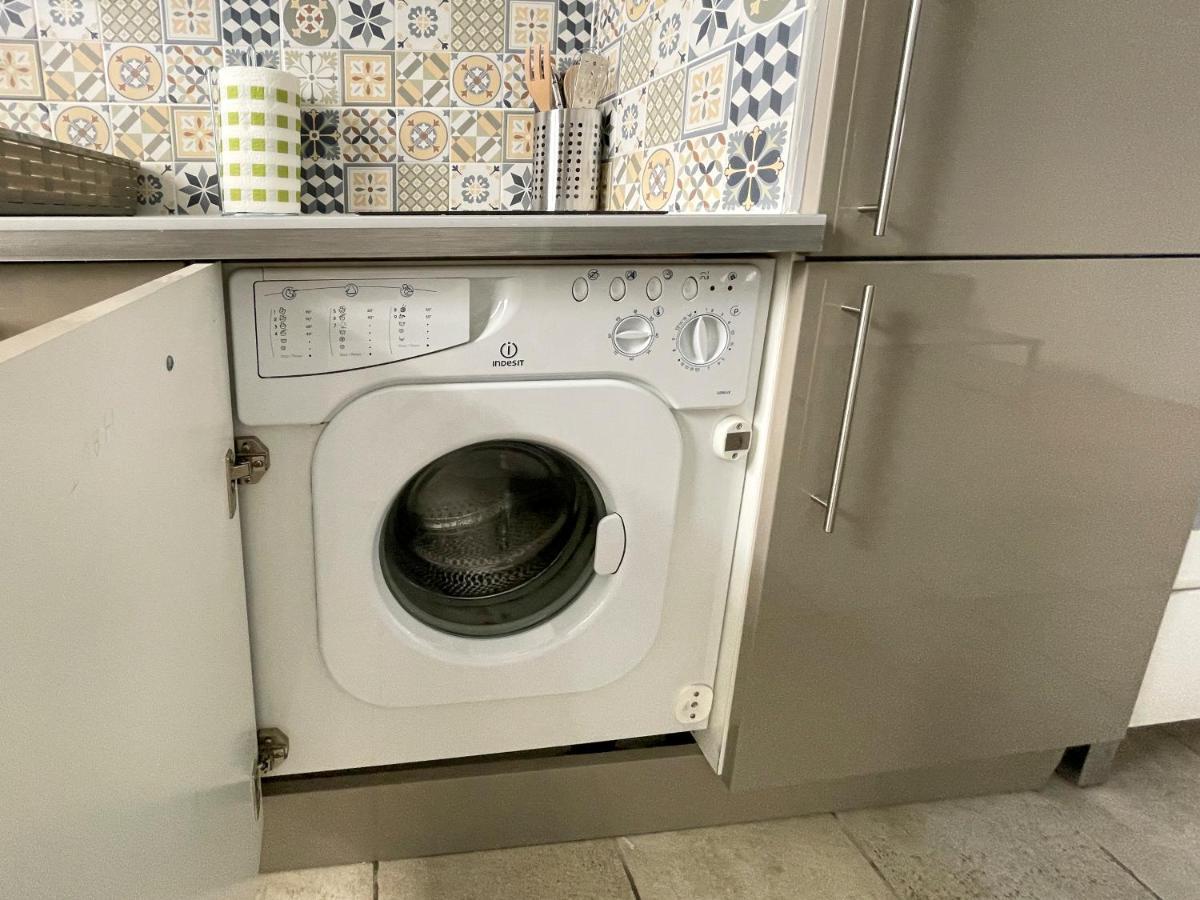 Near Promenade 4 People Apartment Nice Bagian luar foto